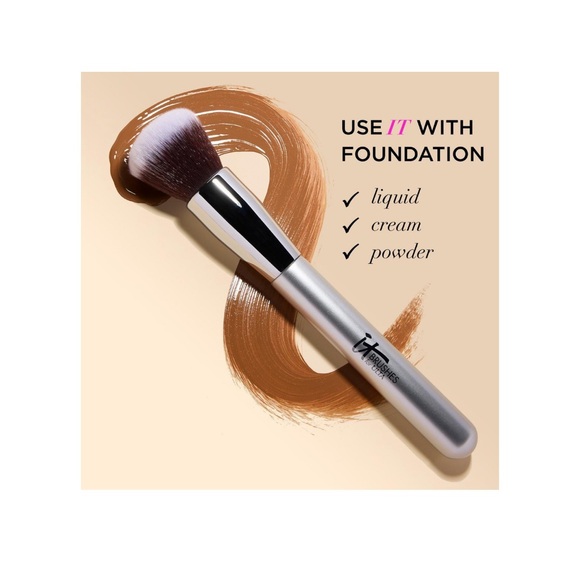 NWT It Cosmetics Blurring Foundation #101 Brush - Picture 5 of 5